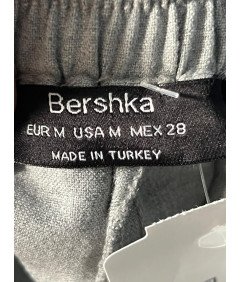 Bershka Moške hlače udobno elegantno elegantno siva velikost M