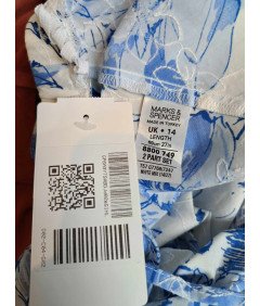 Marks and Spencer Midi krilo Elegantna bela z modrimi cvetovi 27