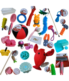 Zestaw Ponad 60 Przedmiotów Akcesoria Dla Zwierząt Zabawki Pojemniki Bidony i Więcej