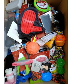 Set več kot 100 predmetov Dodatki za hišne živali Igrače Posode Bidoni in še več