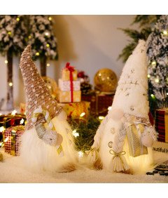 Zestaw Świątecznych Krasnali LED 3 Sztuki Pluszowe Figury z Oświetleniem