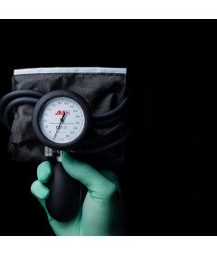 AMPRI Med-Comfort Analogni merilnik krvnega tlaka za nadlaket