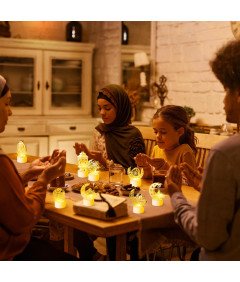 Świece LED na Ramadan Dekoracyjne Zestaw 4 Sztuki Księżyc Gwiazdy Złote