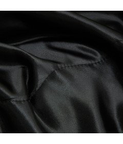 Przytulny Koc Satynowy Narzuta na Łóżko Sofę Kanapę 220x240 cm Czarny