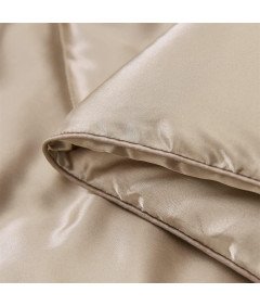 Komplet Pościeli Satynowa 200x220 cm Poduszki 2x 80x80 cm Elegancka Złota