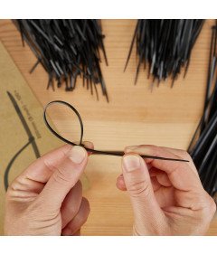 Trytytki Opaski Zaciskowe Zestaw 250 Sztuk 3 Rozmiary 150/200/300 mm Czarne